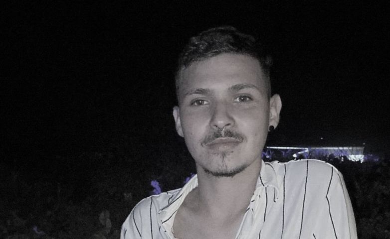 Jovem de 26 anos de Tubarão morre de pneumonia em Florianópolis; família faz campanha para custear velório