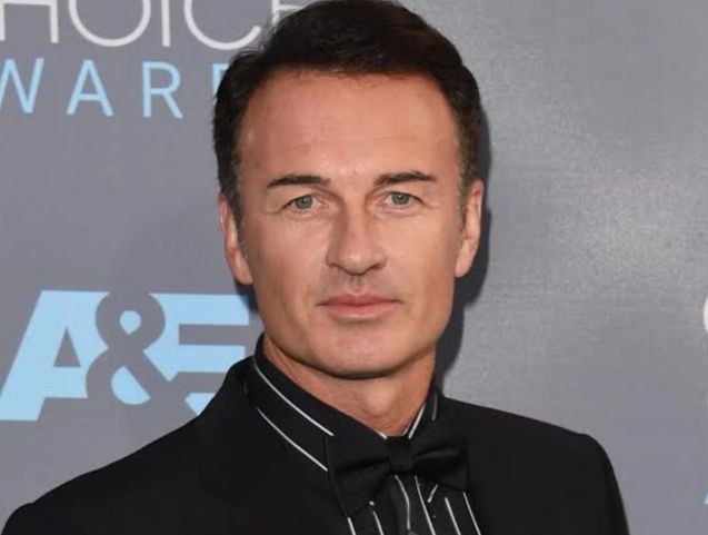 Morre Julian McMahon, astro de 'Quarteto Fantástico' e 'Charmed', aos 56 anos