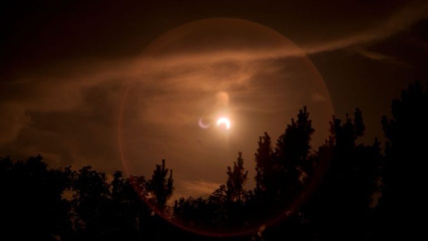 Dia vira noite em fenômeno raro com data marcada; veja quando