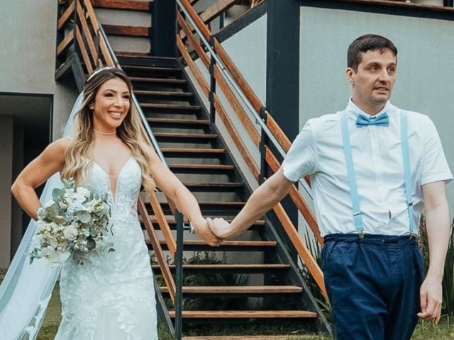 (Vídeo) Irmão autista guia a noiva até o altar e encanta convidados