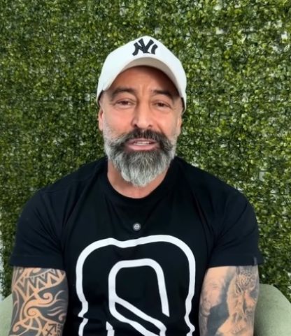 VÍDEO: humorista Cris Pereira comenta condenação por estupro