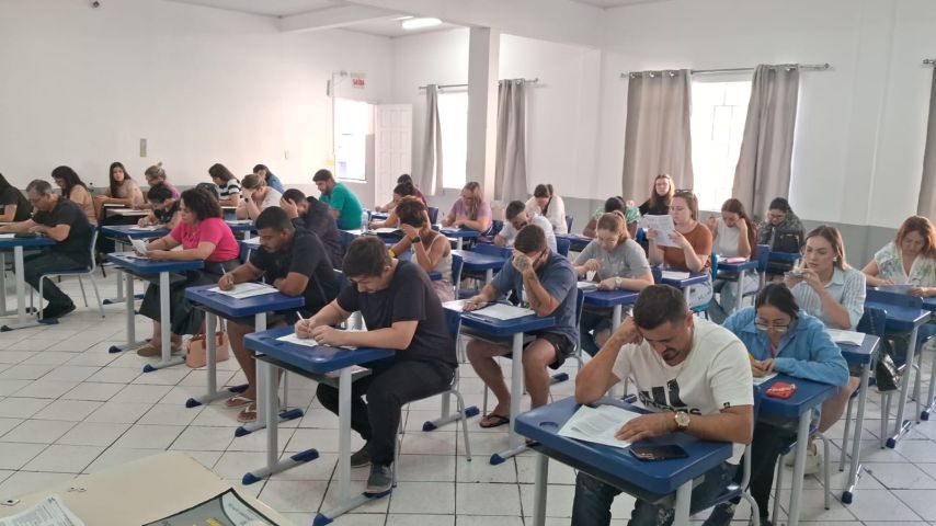 Esucri/Uniasselvi abre um universo de mais de 500 cursos para sua evolução profissional