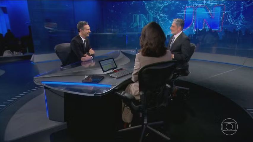 Após 29 anos, William Bonner se despede da bancada do Jornal Nacional