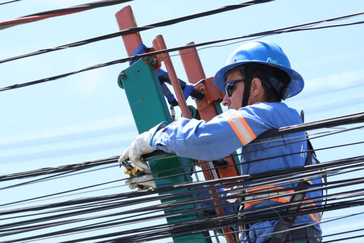 Retirada de fios obsoletos avança para nova etapa nesta quinta-feira (06)