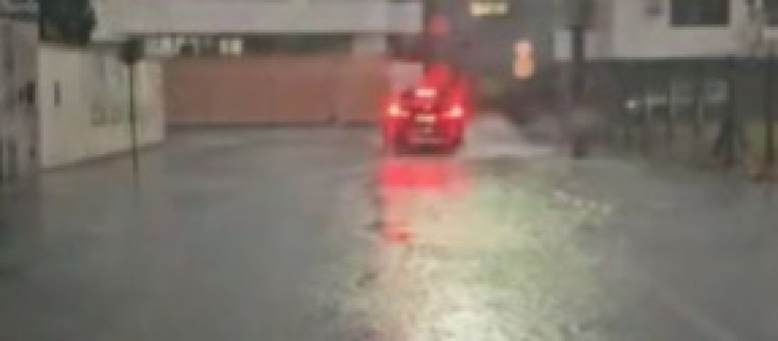 Chuvas intensas provocam alagamentos em Tubarão