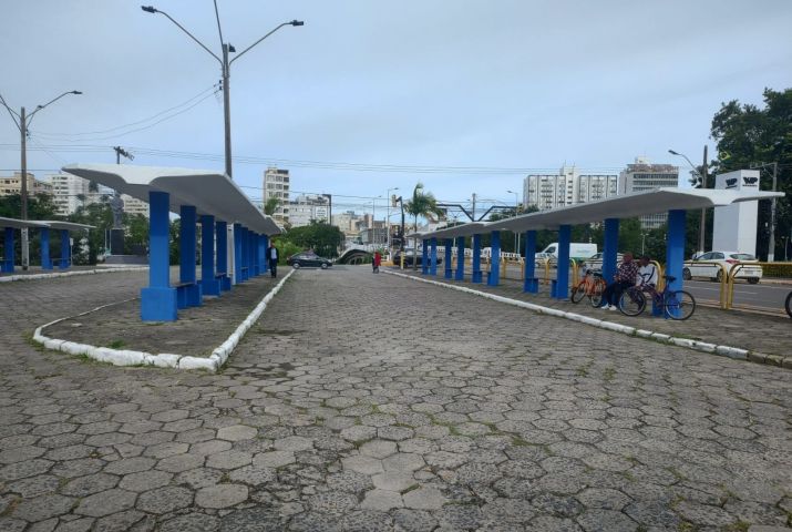 Mulher é vítima de tentativa de roubo próximo ao Mercado Público de Tubarão