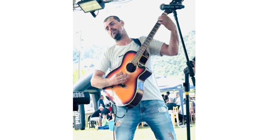 Município de Pedras Grandes publica homenagem após morte de Dalvan Germano