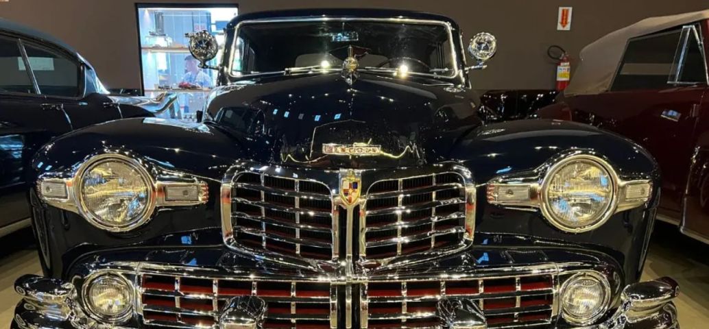 Museu de carros em SC ganha dois clássicos que já foram 'queridinhos' de Hollywood