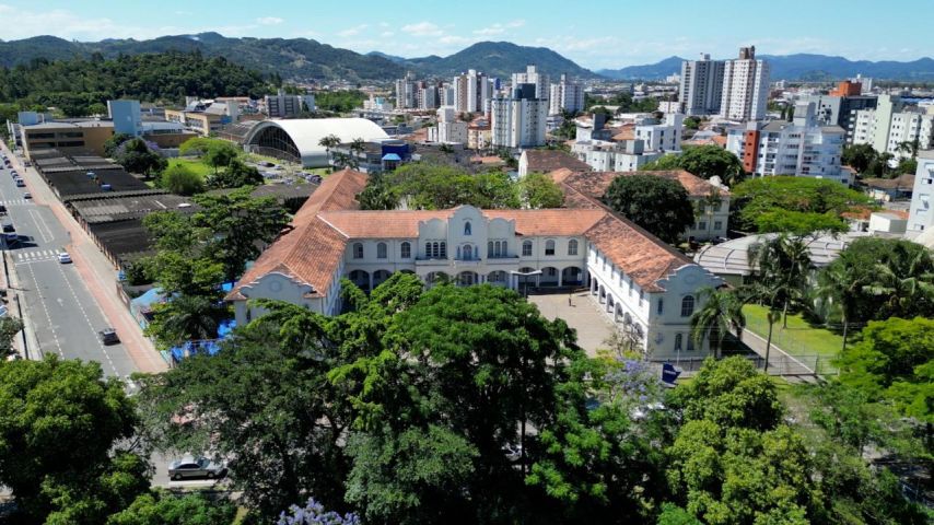 Fundação InoversaSul completa 61 anos de educação e promoção do desenvolvimento regional