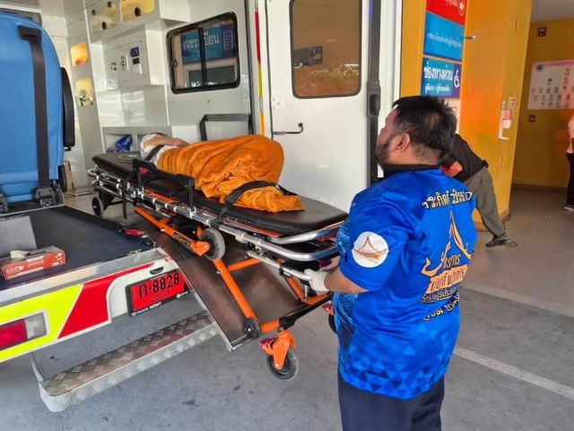 VÍDEO: Mulher “ressucita” e se mexe dentro do caixão minutos antes de sua cremação, na Tailândia