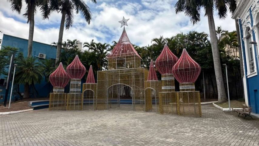 Acendimento do Castelo de Natal acontecerá neste domingo (30), em Tubarão
