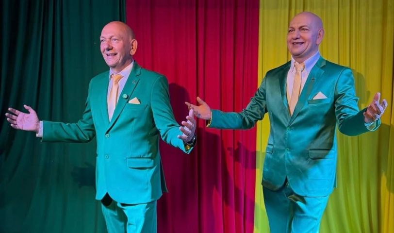 Luciano Hang é 'imortalizado' e ganha estátua de cera no Museu de Gramado