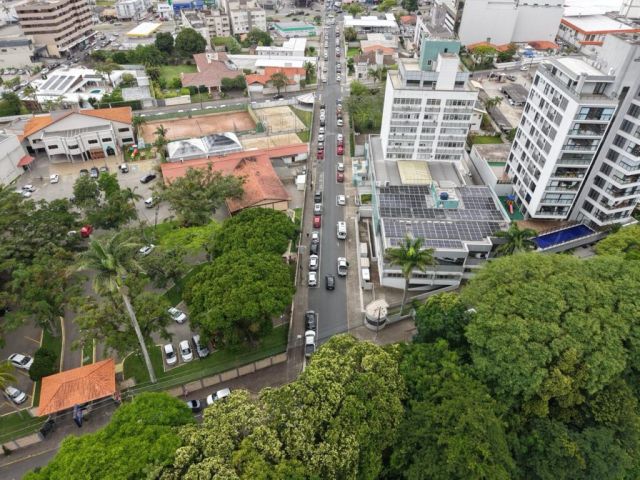 VÍDEO: Ruas Rio Branco e Teresa Ghizoni têm sentido alterado em Tubarão