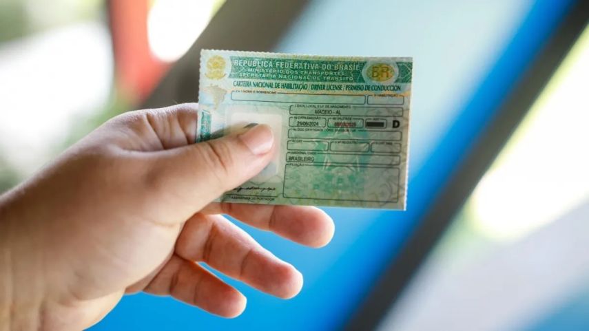 Resolução que acaba com obrigatoriedade de autoescolas para tirar a CNH foi aprovada