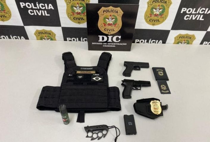 Donos de clínicas são investigados por usar falsos policiais para internações forçadas