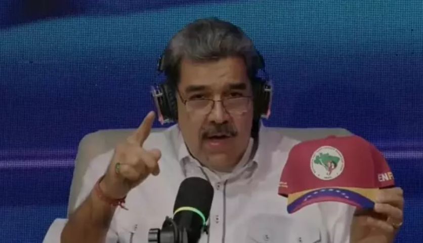 (Vídeo) Maduro arrisca 'portunhol' e pede apoio de brasileiros em transmissão ao vivo