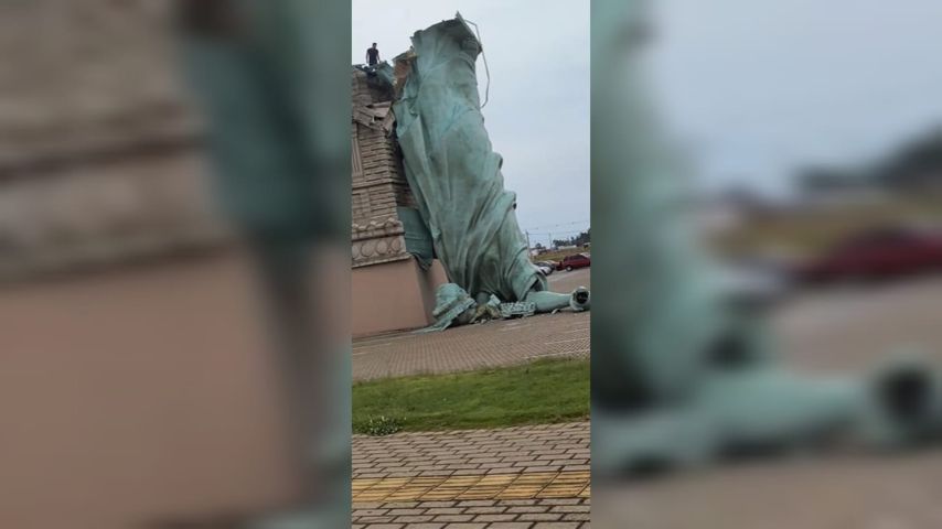 VÍDEO: Imagens mostram estátua da liberdade da Havan totalmente destruída após temporal