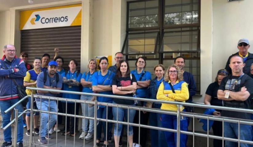 ‘Cansados da enrolação’: trabalhadores dos Correios entram em greve em sete estados do Brasil