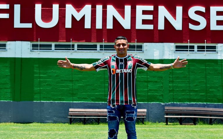 Ex-jogador do Fluminense, Mario Pineida é assassinado ao lado da mãe e da esposa