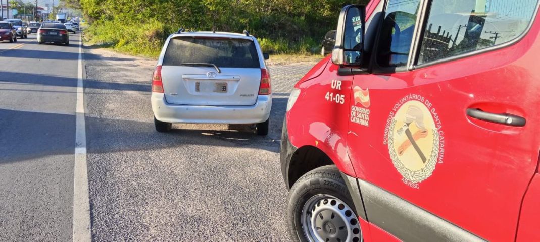 Colisão entre carro e bicicleta deixa ciclista gravemente ferido em Jaguaruna