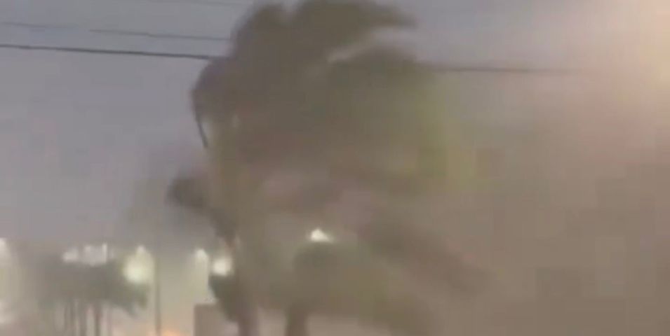 (Vídeo) Chuva e rajadas de vento atingem Jaraguá do Sul no início da noite de quinta-feira, 25