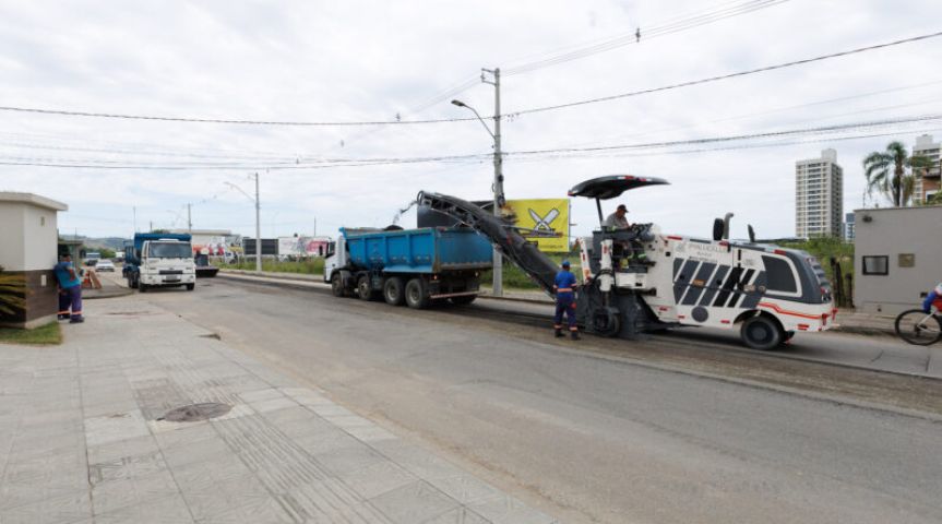 Tubarão: Rua Cândido César Freire Leão estará totalmente fechada ao trânsito para implantação de nova sinalização neste sábado (27)