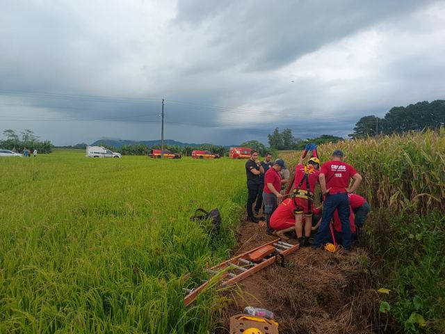 Adolescente de 14 anos morre afogado após ser sugado por galeria de irrigação em Forquilhinha