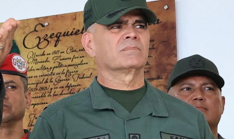 Seguranças de Maduro foram mortos a sangue frio, afirma ministro da Defesa Venezuelano