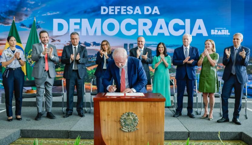 Lula veta PL da Dosimetria de forma integral