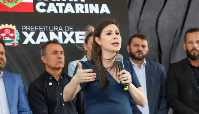 Carol de Toni cresce para candidatura ao Senado e pressiona Jorginho
