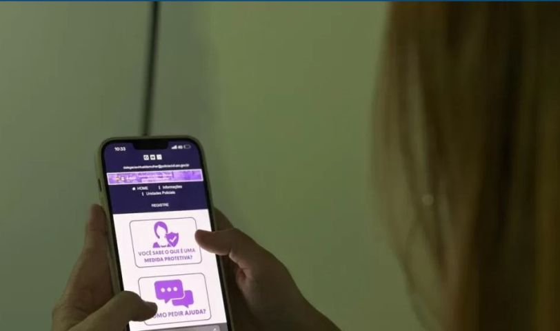 Com 1 mulher vítima de violência a cada 7 min, SC criará ‘delegacia remota’ com plantão 24h