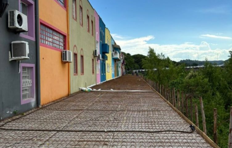 Concretagem do deck da beira-rio começa nesta quinta (15) e Rua Lauro Müller terá tráfego reduzido