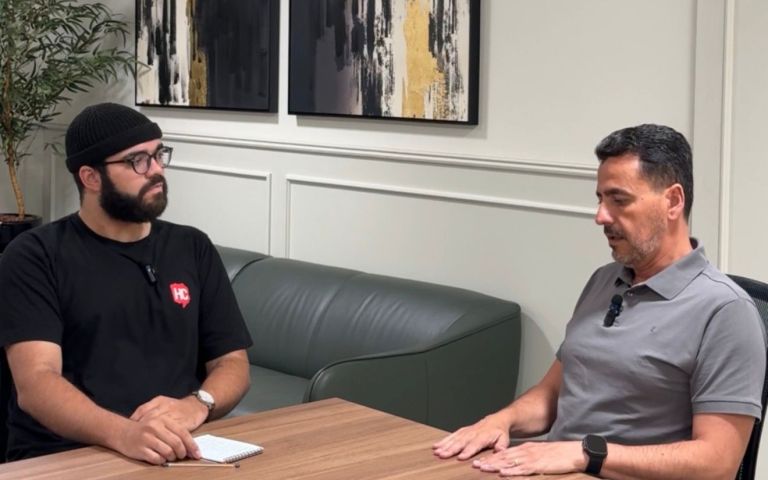 (VÍDEO) HC ENTREVISTA: Soratto avalia primeiro ano de mandato e faz projeções para 2026