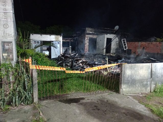 Atualização: vítima fatal de incêndio em residência de Tubarão tinha 64 anos