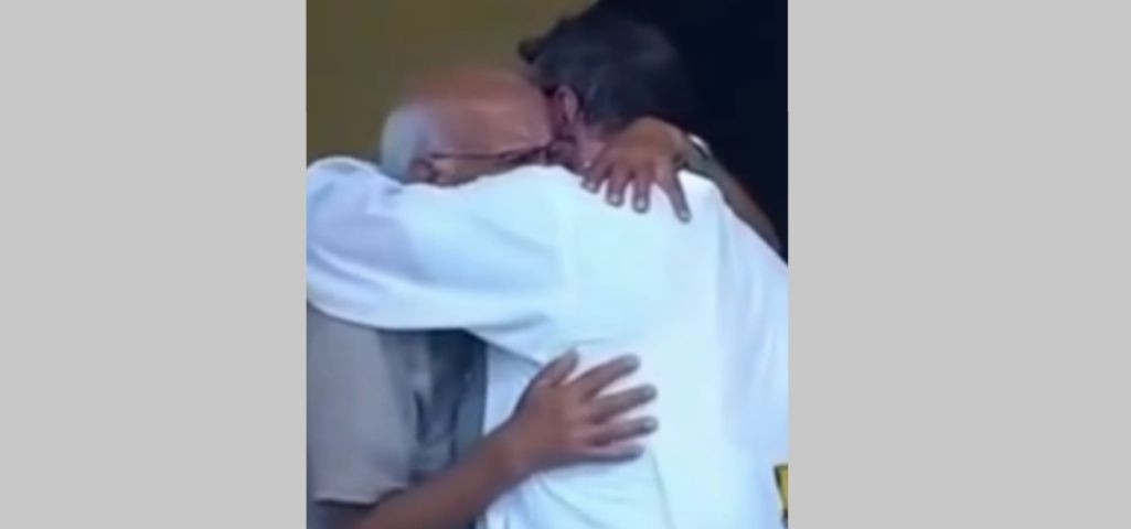 (Vídeo) Avô que perdeu neto emociona fiéis ao abraçar padre durante missa em Tubarão