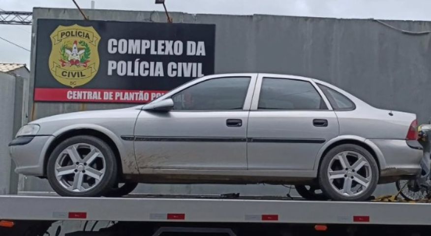 Em ação rápida, Polícia Militar recupera veículo furtado em Tubarão