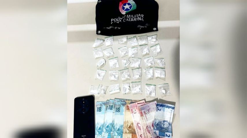 Homem é preso em flagrante por tráfico de drogas em Tubarão