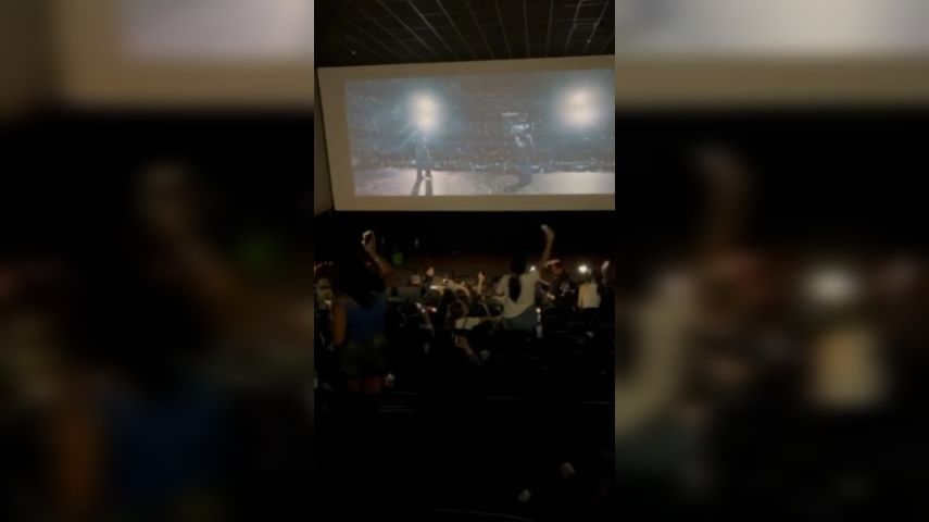 VÍDEO: Estreia de filme do Stray Kids transforma sessão do CineShow em Tubarão em verdadeiro show de fãs