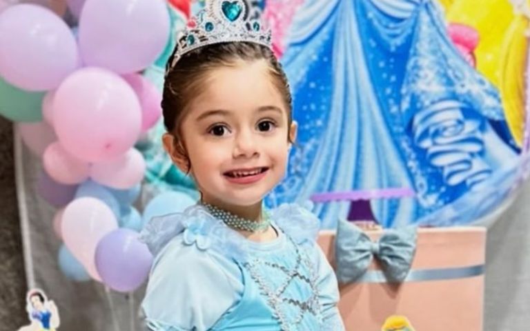 Comunidade organiza corrente de oração por Luísa, de 4 anos, em frente ao HNSC neste sábado (7)