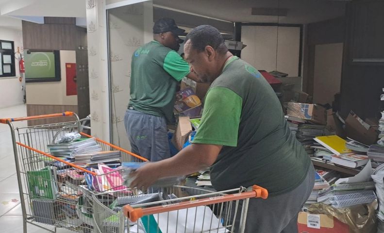Projeto Reciclando o Saber tem arrecadação recorde de 6 toneladas de papéis doados