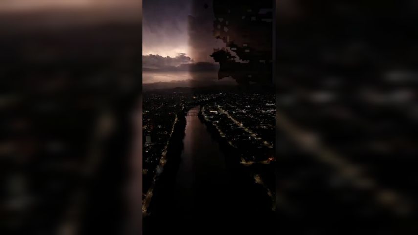 VÍDEO: Céu noturno de Tubarão é iluminado pelo clarão de relâmpagos