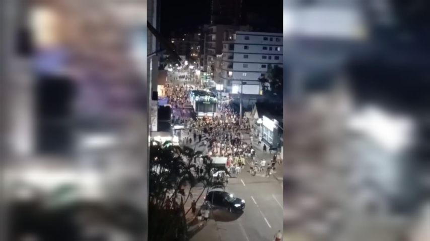 Sexta-feira de Carnaval reúne grande público em Laguna