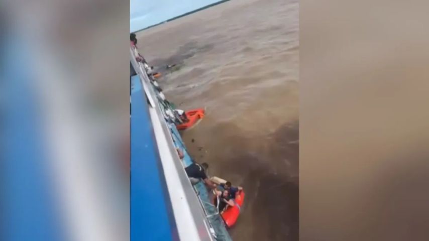 VÍDEO: Naufrágio em Manaus deixa 2 pessoas mortas e 7 desaparecidos