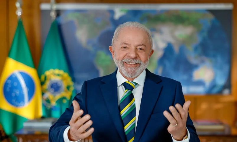 Governo Lula gasta mais de R$ 1,4 bilhão no cartão corporativo até 2025, diz site