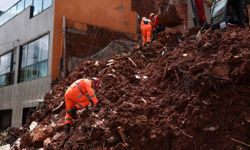 Sobe para 59 o número de mortos devido às fortes chuvas em Minas Gerais