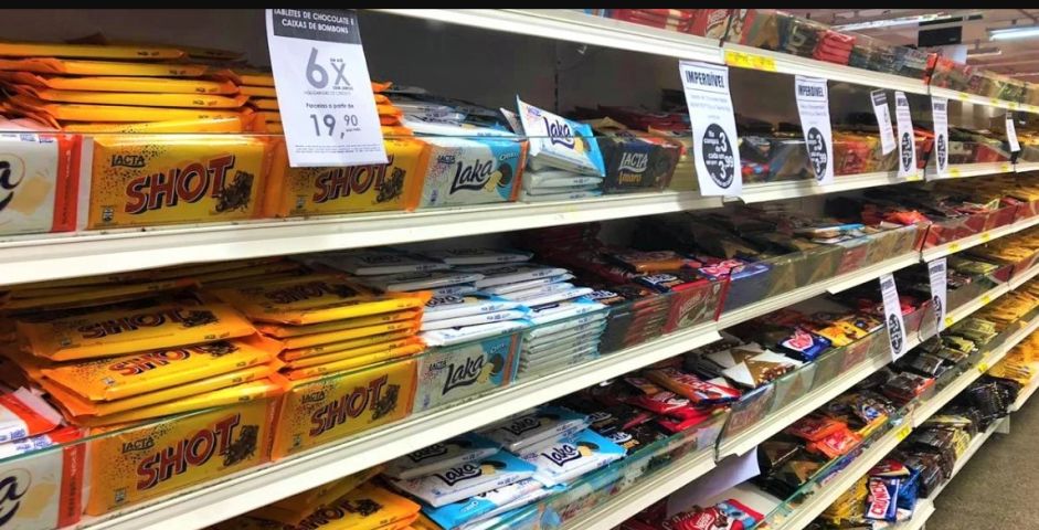 Homem é preso após furtar garrafas de uísque e chocolate em Garopaba