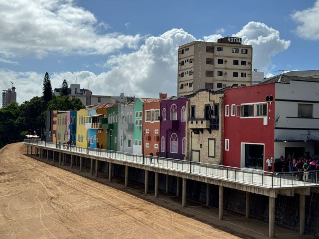 (Vídeo) Novo deck da beira-rio é inaugurado no Centro de Tubarão