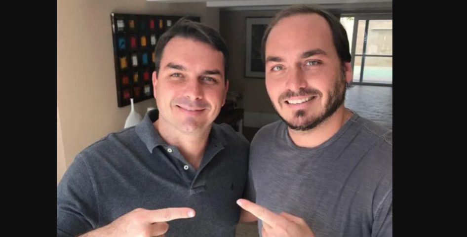 Flávio planeja arrancada pré-eleitoral em ‘motociata’ com irmão Carlos em SC