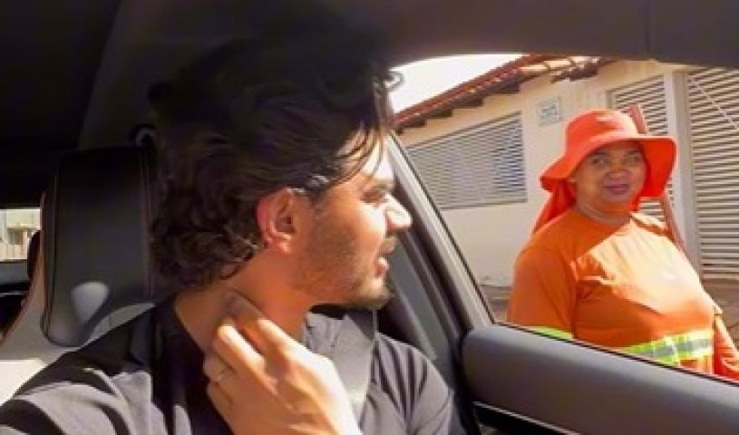 “No dia que eu tirar a vassoura, ela adoece”: influenciador viraliza ao mostrar a mãe como gari