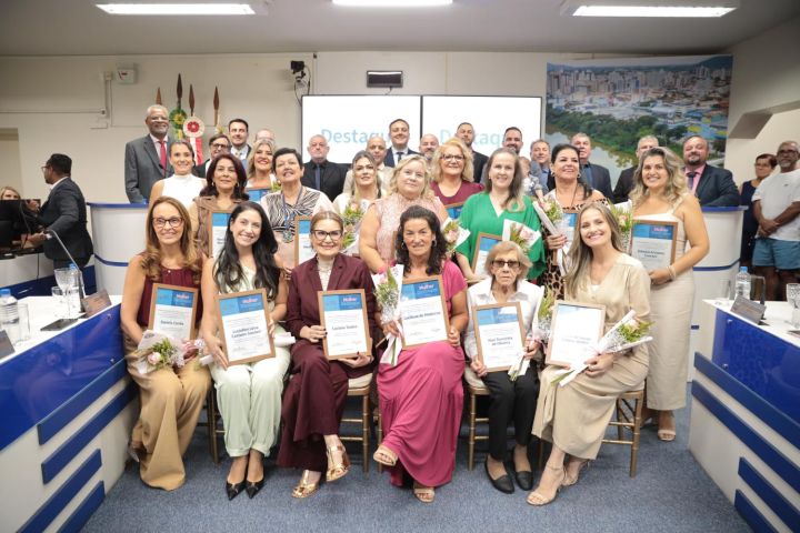 Prêmio Mulher Destaque 2026 homenageia mulheres na Câmara de Vereadores de Tubarão